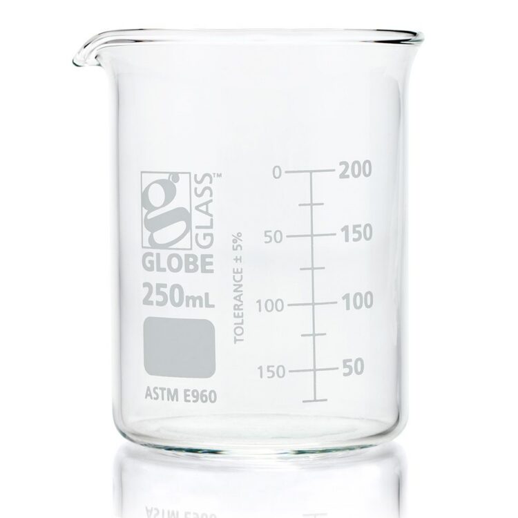 Beaker, Globe Glass, 250mL, Low Form Griffin Style, Dual Graduations, ASTM E960, 12/Box